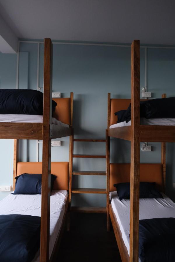 Tara Circle Hostel Дарджилинг Екстериор снимка
